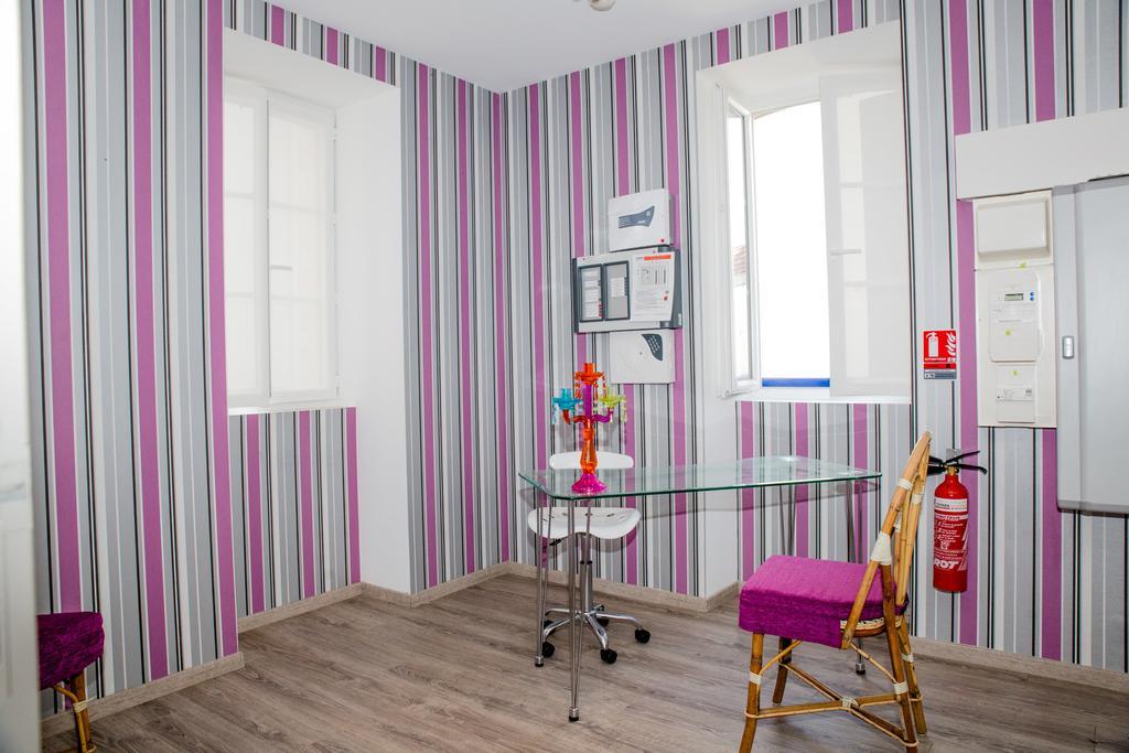 Annexe Hotel De La Gare Hendaye Εξωτερικό φωτογραφία