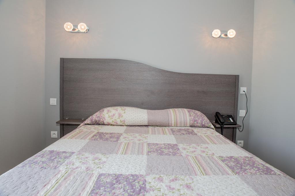 Annexe Hotel De La Gare Hendaye Εξωτερικό φωτογραφία